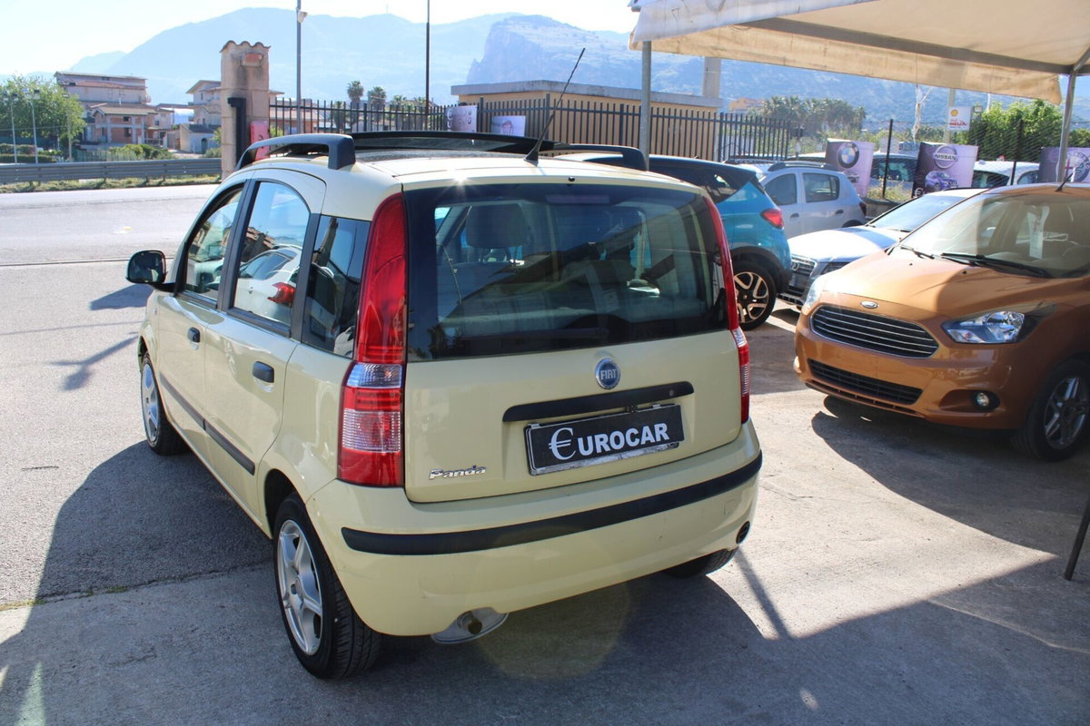 Fiat Panda 1.2 Emotion (8)