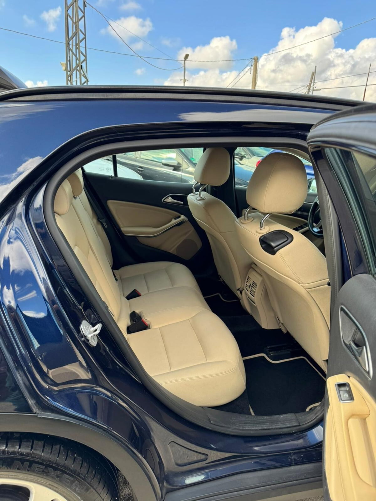 Mercedes-Benz GLA SUV 200 d Sport (2)