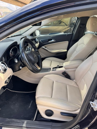 Mercedes-Benz GLA SUV 200 d Sport (3)