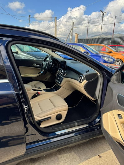 Mercedes-Benz GLA SUV 200 d Sport (4)