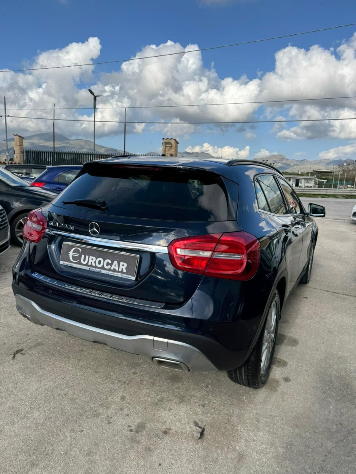 Mercedes-Benz GLA SUV 200 d Sport (6)
