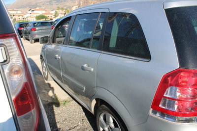 Opel Zafira 1.7 CDTI 110CV Edition (6)