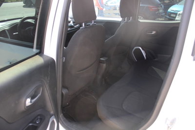 Jeep Renegade 1.6 Mjt 120 CV Longitude (12)