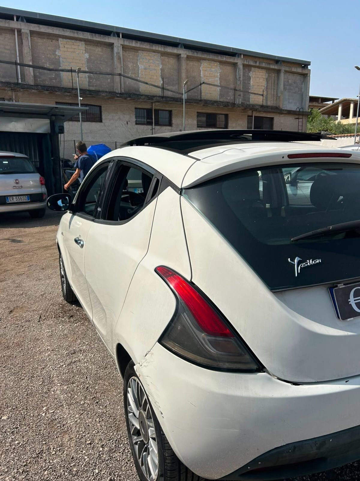 Lancia Ypsilon 1.3 MJT 16V 95 CV 5 porte S&S Silver (5)