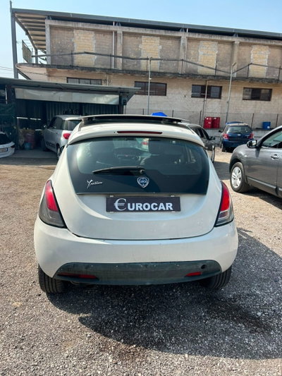 Lancia Ypsilon 1.3 MJT 16V 95 CV 5 porte S&S Silver (7)