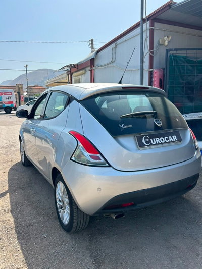 Lancia Ypsilon 1.3 MJT 16V 95 CV 5 porte S&S Gold (8)