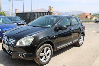 Nissan Qashqai 1.5 dCi Visia (7)