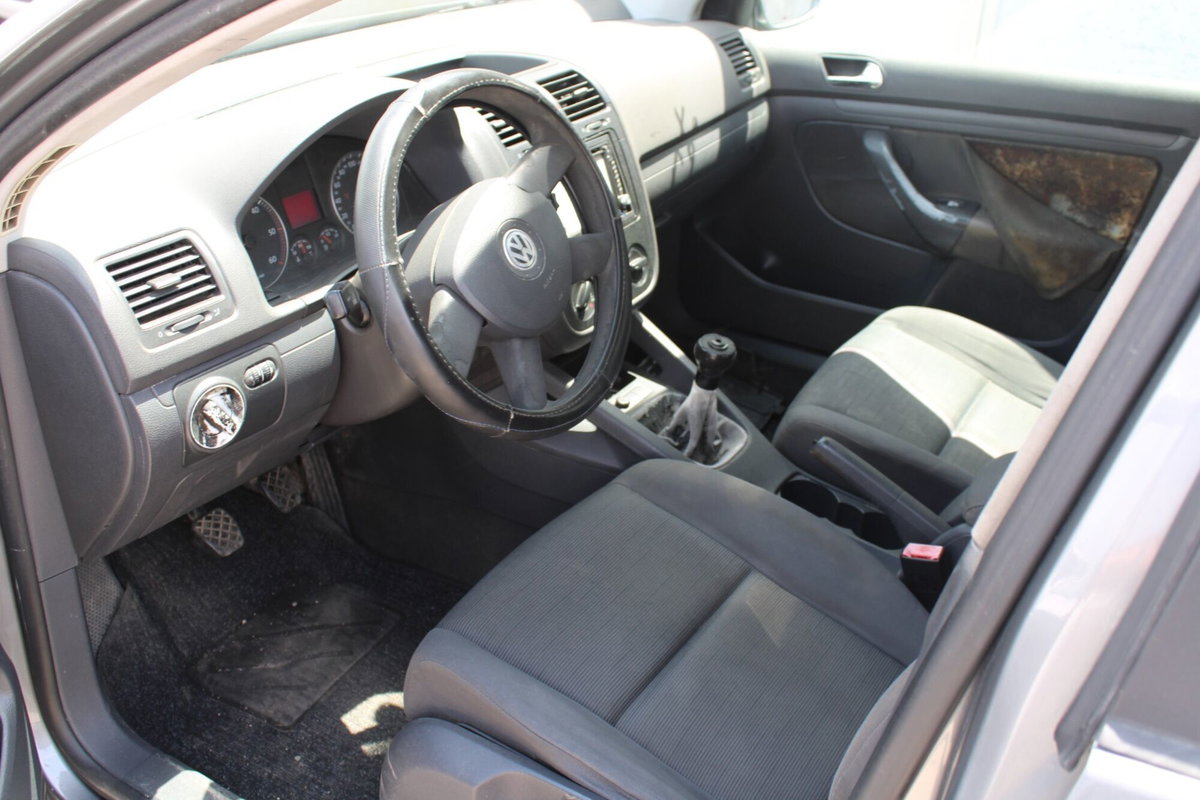 Volkswagen Golf 1.9 TDI 5p. Comfortline (8)