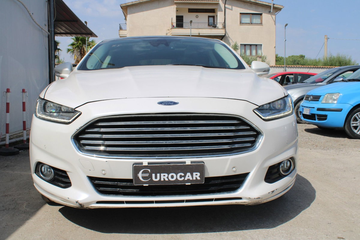 Ford Mondeo 2.0 TDCi 150 CV S&S Powershift 5 porte Plus (11)