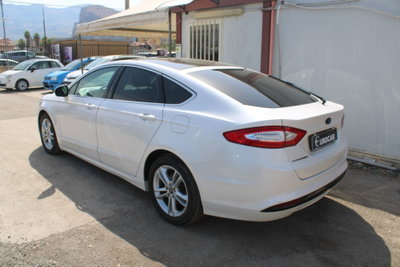 Ford Mondeo 2.0 TDCi 150 CV S&S Powershift 5 porte Plus (3)