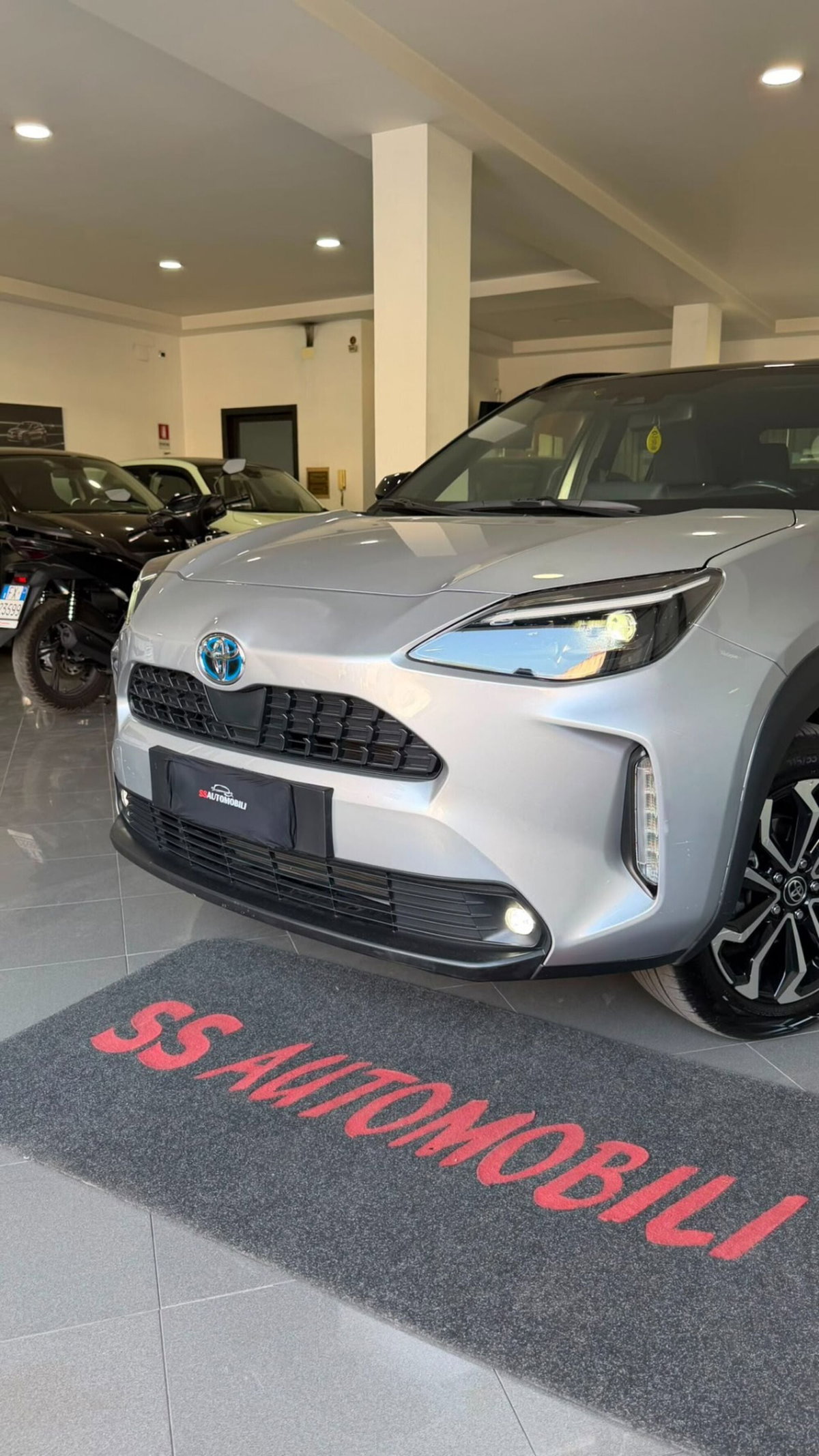 Toyota Yaris Cross 1.5 Hybrid 5p. E-CVT Trend (19)