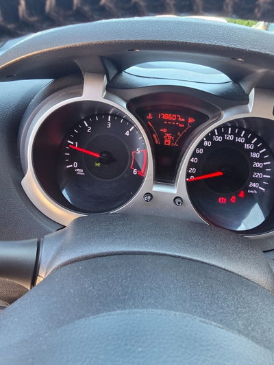 Nissan Juke 1.5 dCi Acenta (14)