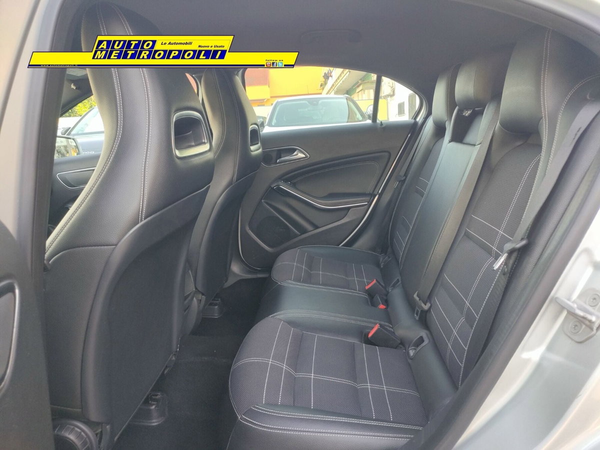 Mercedes-Benz Classe A 180 CDI Sport (12)