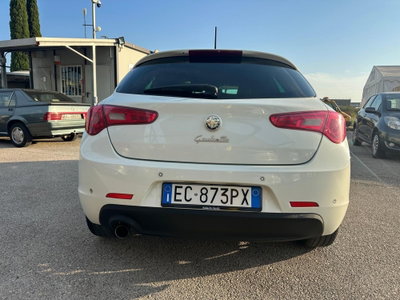 Alfa Romeo Giulietta 1.6 JTDm-2 Progression c/CL (4)