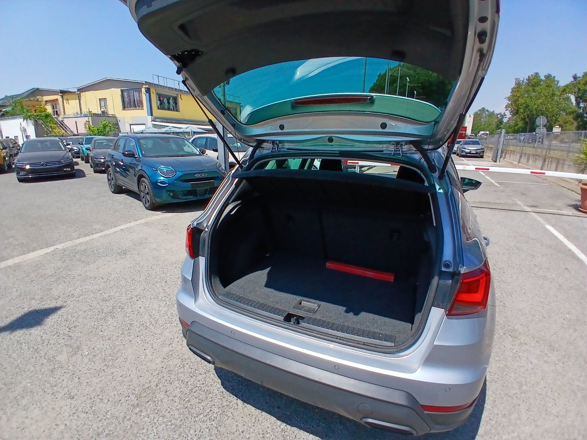 SEAT Arona 1.0 ecotsi Xperience 95cv (16)
