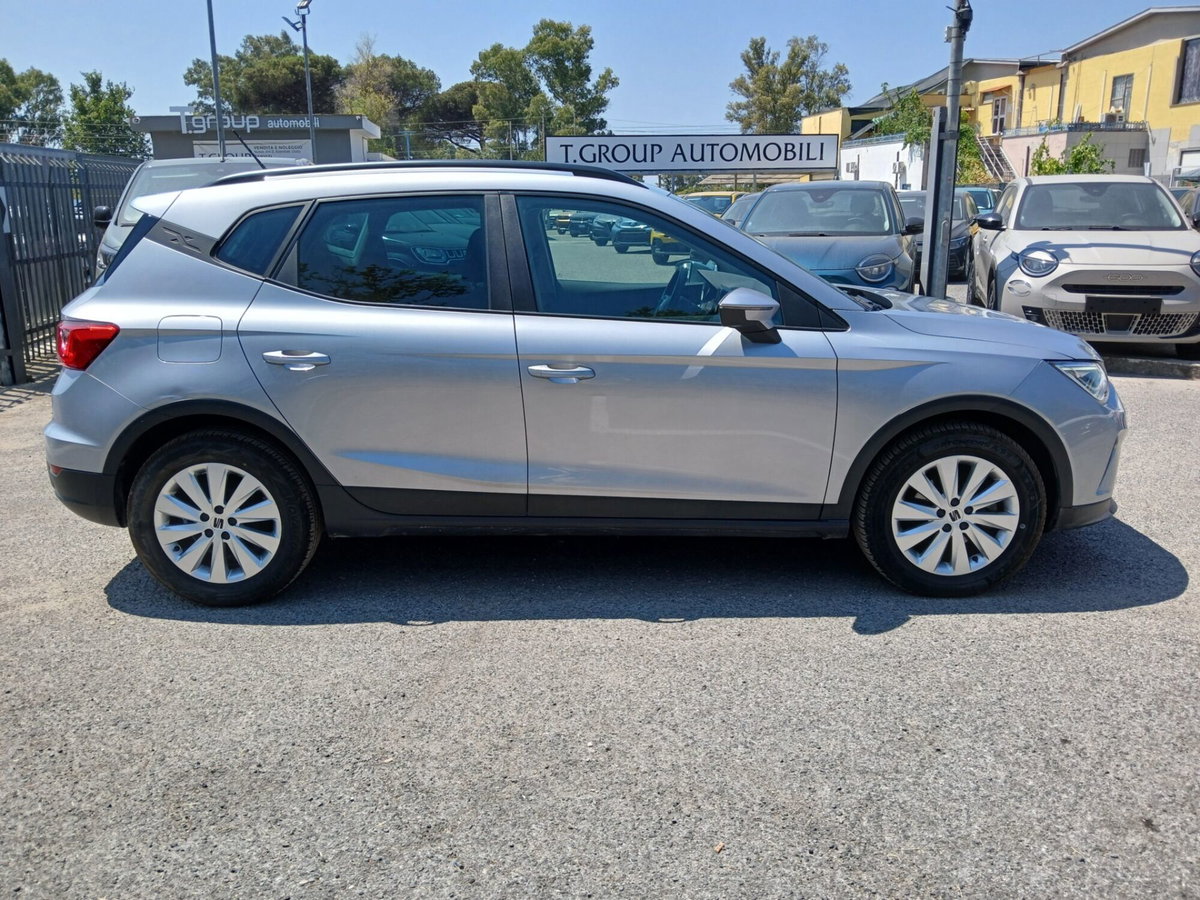 SEAT Arona 1.0 ecotsi Xperience 95cv (4)