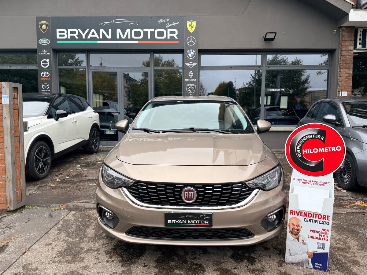 Fiat Tipo Station Wagon Tipo 1.6 Mjt S&S SW Mirror (2)