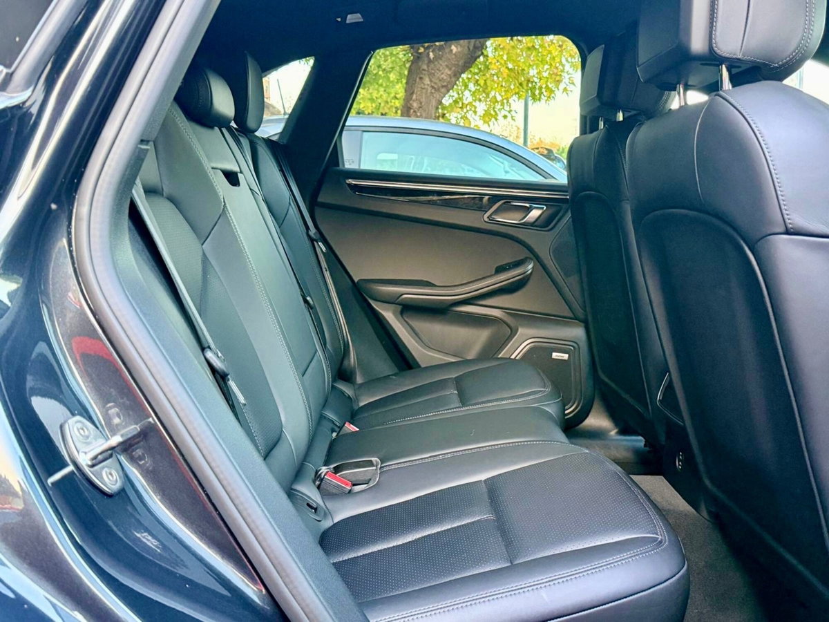 Porsche Macan S (10)