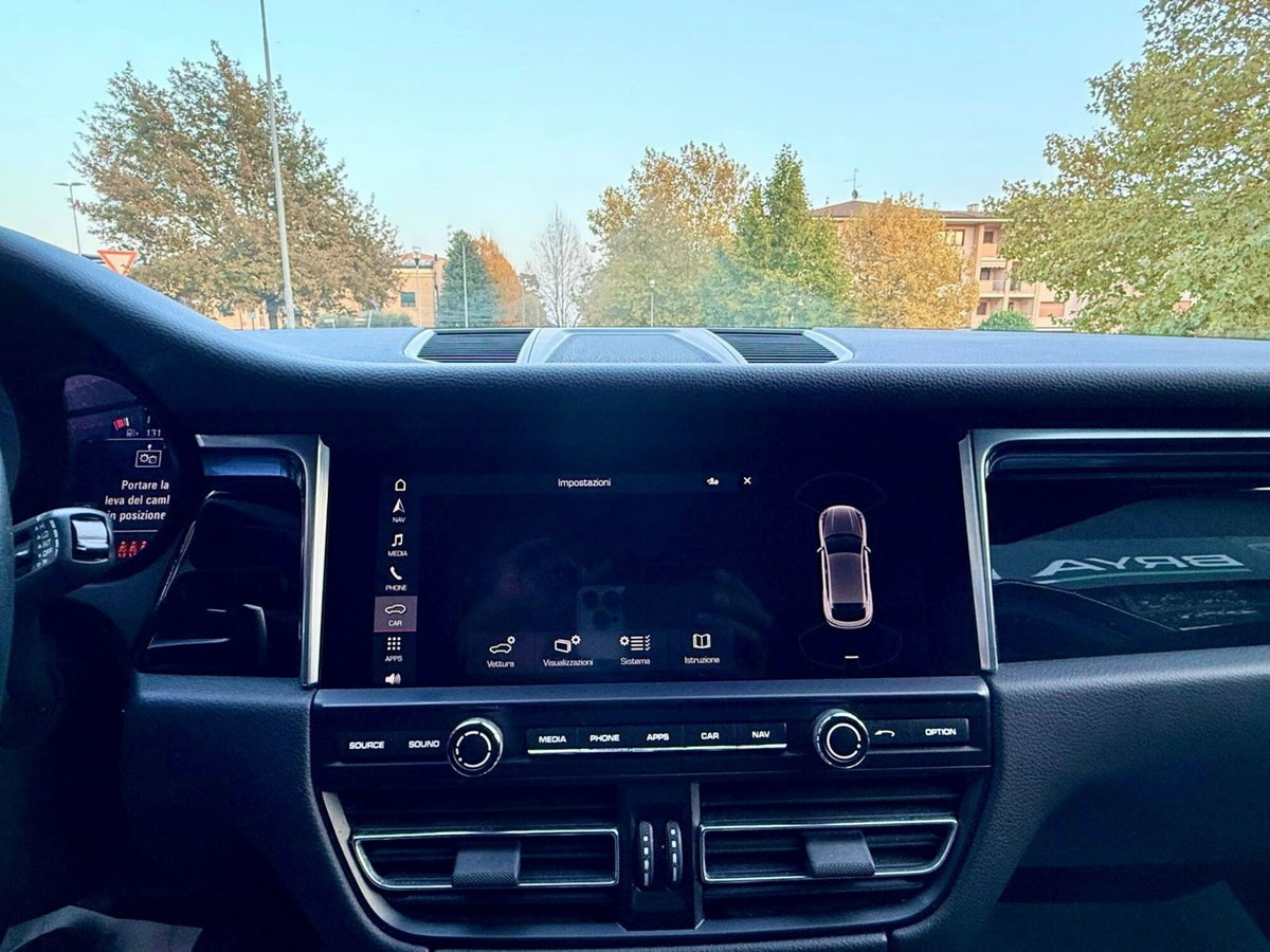 Porsche Macan S (15)