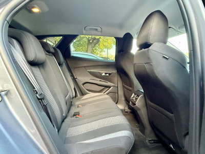 Peugeot 3008 BlueHDi 130 S&S EAT8 Active Pack (8)