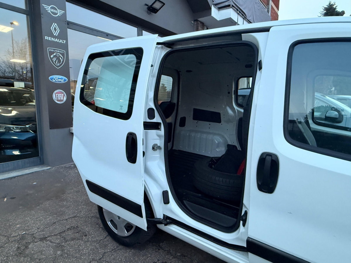 Fiat Fiorino Furgone cargo 1.3 mjt 95cv SX (11)