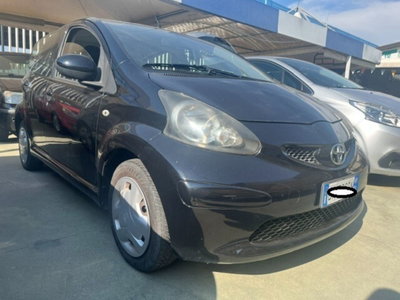 Toyota Aygo 1.0 12V VVT-i 5 porte Sol (8)