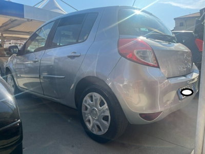 Renault Clio 1.2 16V 5 porte GPL Dynamique (5)