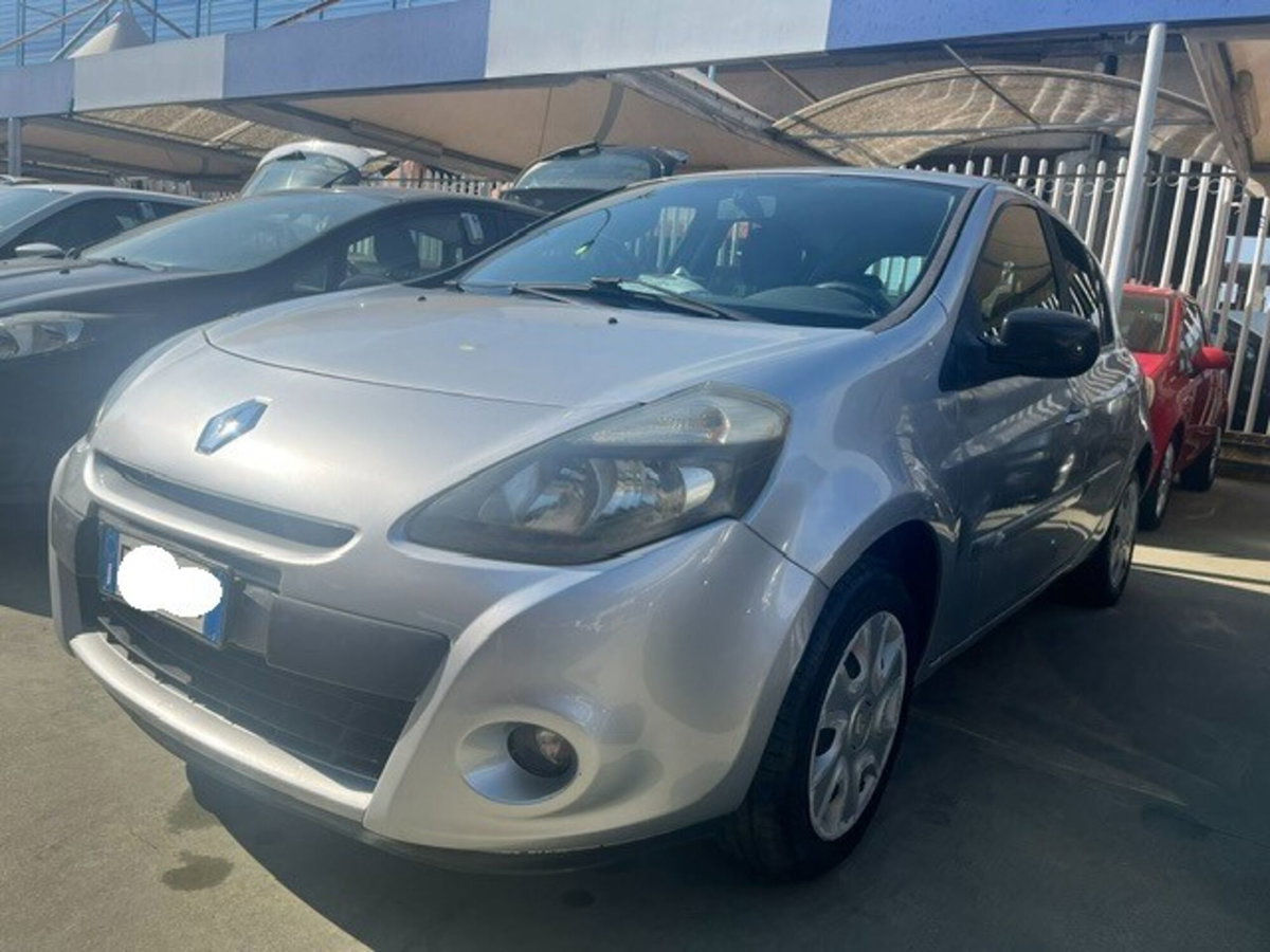 Renault Clio 1.2 16V 5 porte GPL Dynamique (7)