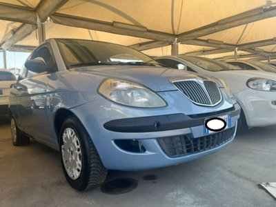 Lancia Ypsilon 1.2 Argento usata
