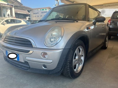 MINI Mini 1.4 tdi One D de luxe (10)