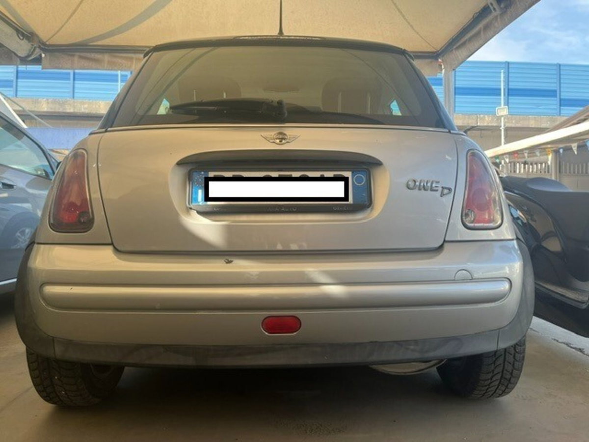 MINI Mini 1.4 tdi One D de luxe (4)
