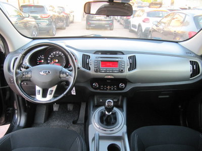 Kia Sportage 1.7 CRDI VGT 2WD Cool (5)