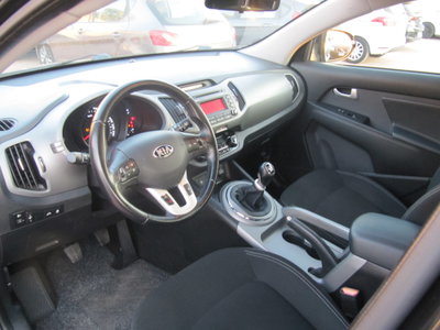 Kia Sportage 1.7 CRDI VGT 2WD Cool (6)