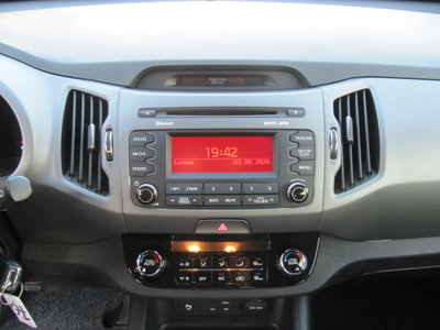 Kia Sportage 1.7 CRDI VGT 2WD Cool (8)
