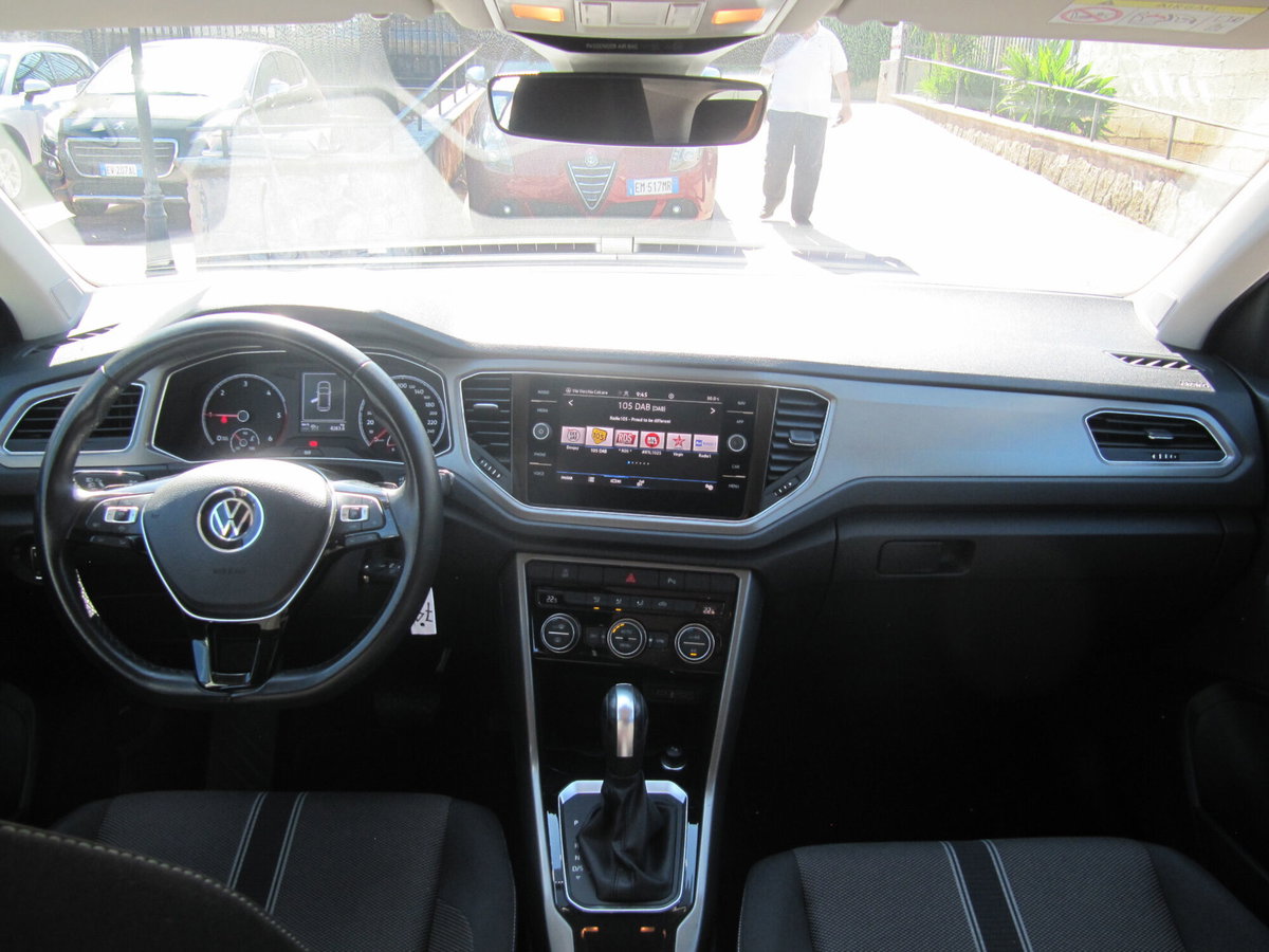 Volkswagen T-Roc 2.0 TDI SCR 150 CV DSG 4MOTION Business BlueMot. Tech. (5)