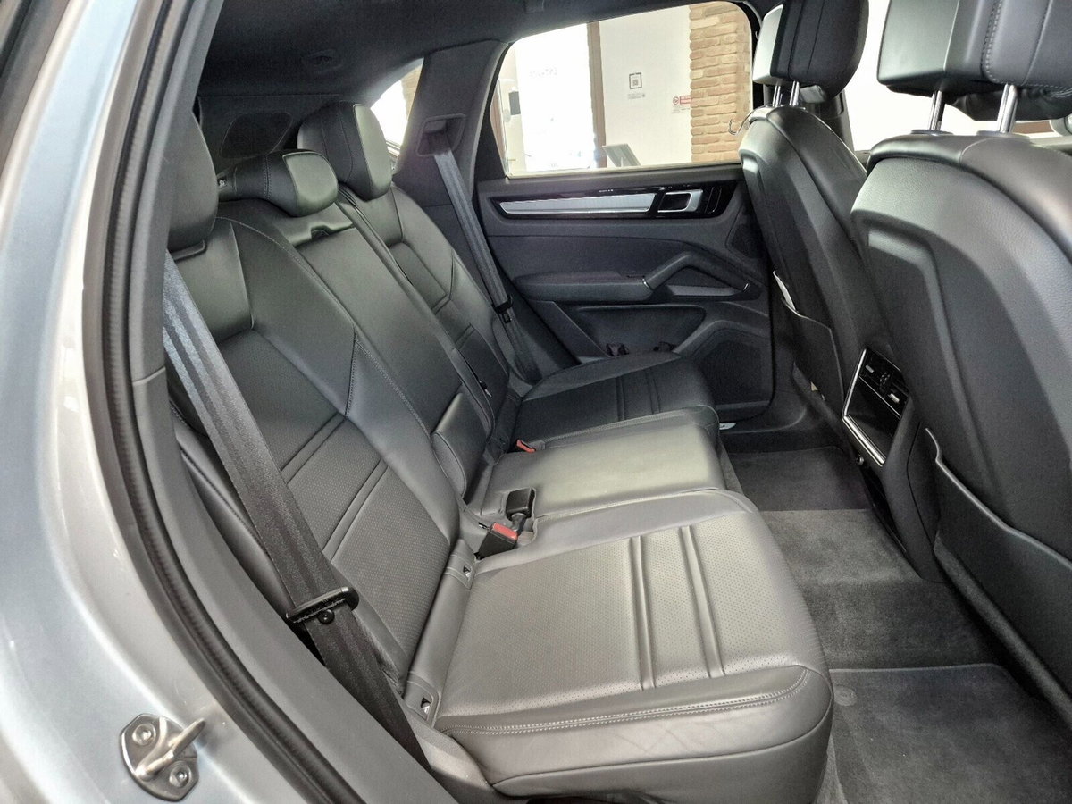 Porsche Cayenne 3.0 V6 (8)