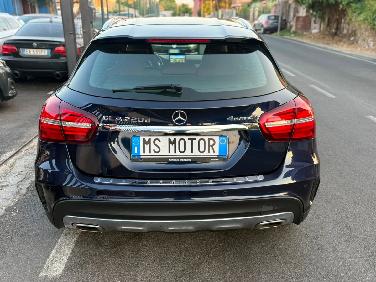 Mercedes-Benz GLA SUV 220 d Automatic 4Matic Business (15)