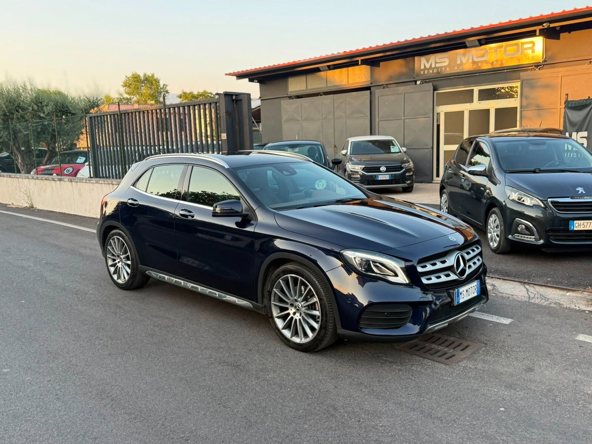 Mercedes-Benz GLA SUV 220 d Automatic 4Matic Business (17)