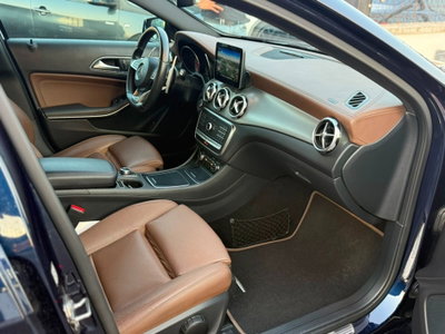 Mercedes-Benz GLA SUV 220 d Automatic 4Matic Business (7)