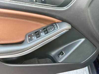 Mercedes-Benz GLA SUV 220 d Automatic 4Matic Business (9)