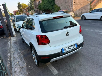 Volkswagen Polo Cross 1.4 TDI DSG BlueMotion Technology (14)