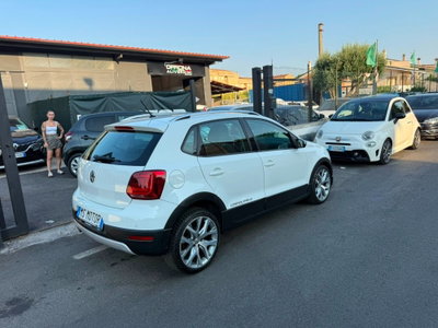 Volkswagen Polo Cross 1.4 TDI DSG BlueMotion Technology (2)
