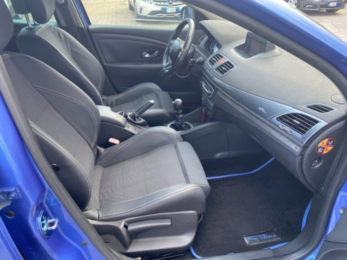 Renault Megane E-Tech Electric Evolution EV60 130cv AC7 (8)