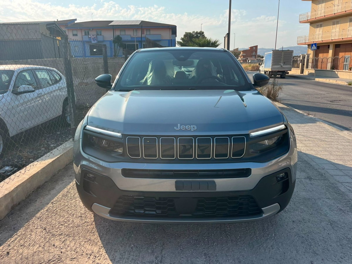 Jeep Avenger 1.2 turbo Altitude fwd 100cv (16)