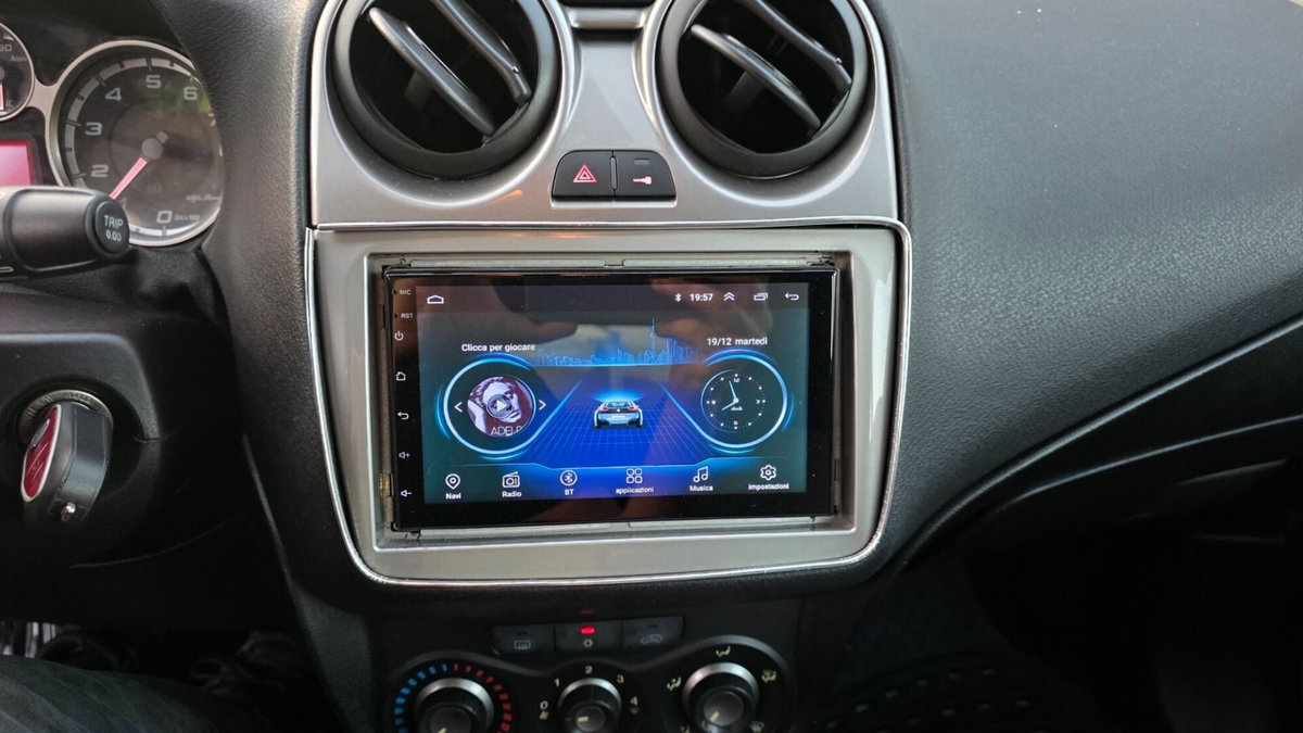 Alfa Romeo MiTo 1.4 78 CV Junior Sport Pack (14)