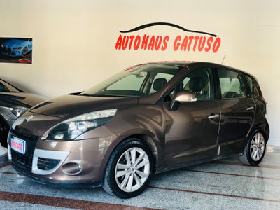 Renault Scenic E-Tech Electric 1.5 dCi 110CV Luxe (2)