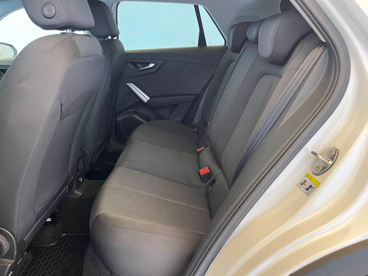 Audi Q2 Q2 35 TDI S tronic Business (10)