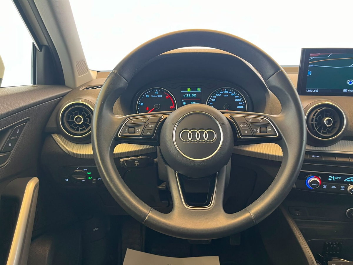 Audi Q2 Q2 35 TDI S tronic Business (12)