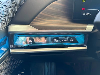 BMW i7 M70 MSport Pro (15)