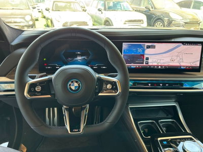 BMW i7 M70 MSport Pro (7)